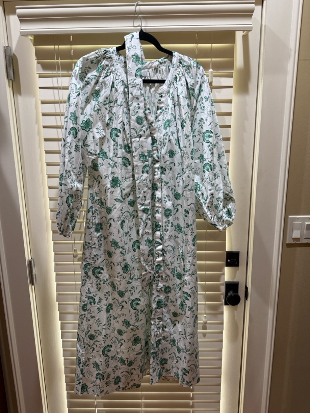 NWOT Lake Meadow Vines Brunch Midi Dress with Tie Waist and Pockets XL - Picture 3 of 4